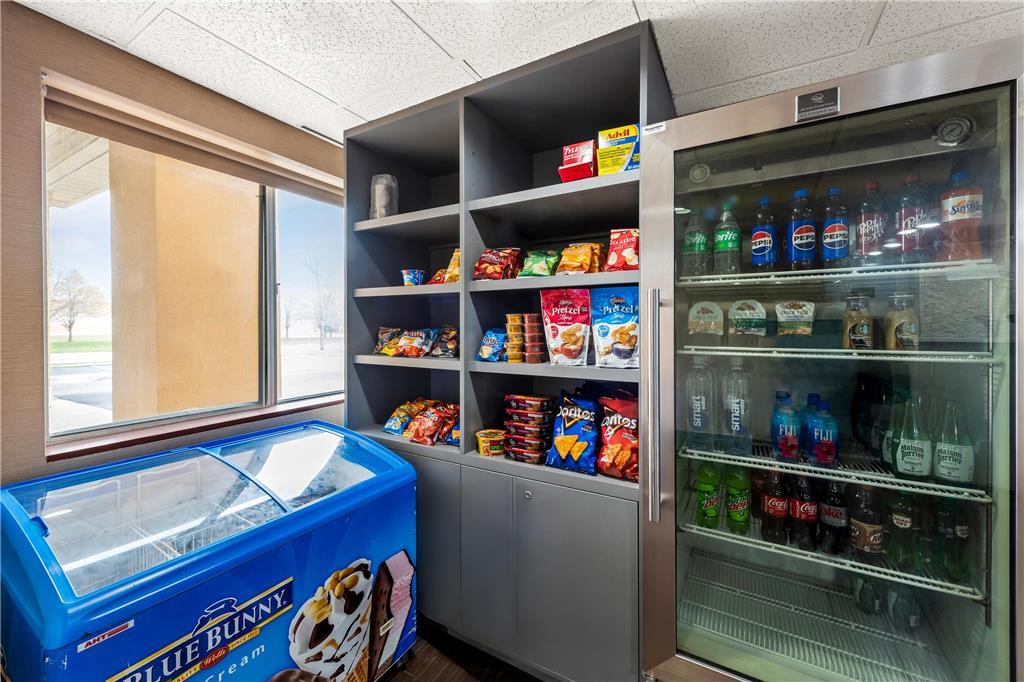 Comfort Inn & Suites Fairborn Near Wright Patterson Afb Зручності фото
